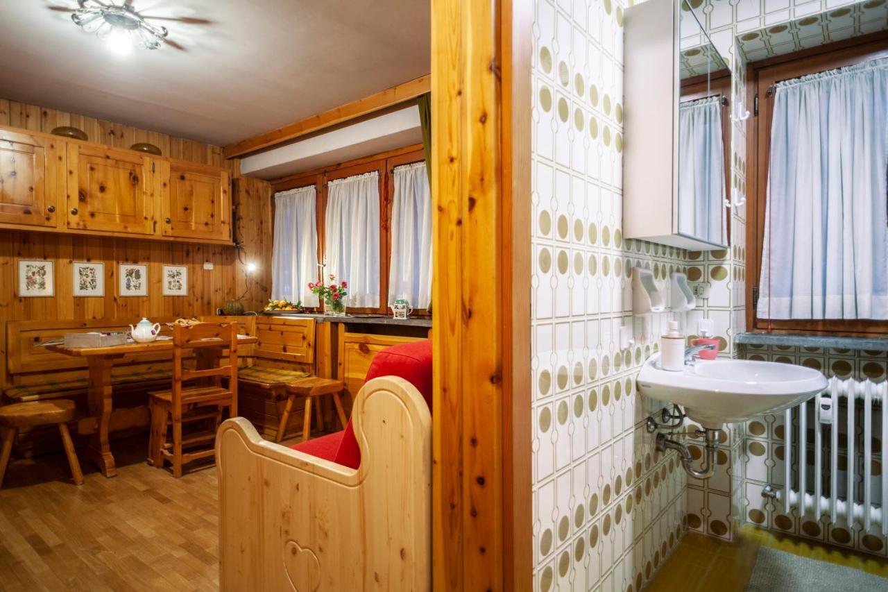 Casa-Chalet, In Centro A Courmayeur! エクステリア 写真